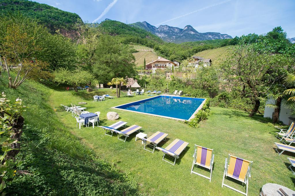 Seeberg Garni Hotel Caldaro Extérieur photo